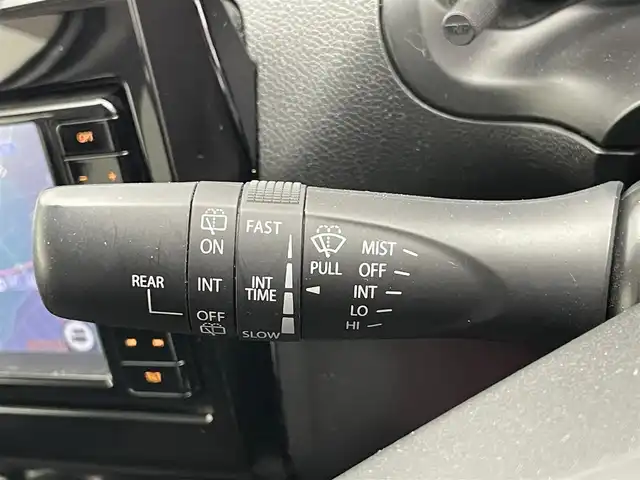 スズキ スイフト スポーツ セーフティPKG 愛知県 2018(平30)年 9.1万km ピュアホワイトP 純正ナビ　シートヒーター　禁煙　ＭＴ車　フルセグＴＶ　Ｂｌｕｅｔｏｏｔｈ　デュアルセンサーブレーキ　衝突軽減　追従クルコン　車線逸脱　ＥＴＣ　ナビ連動ドラレコ　ＬＥＤオートライト　純正フロアマット