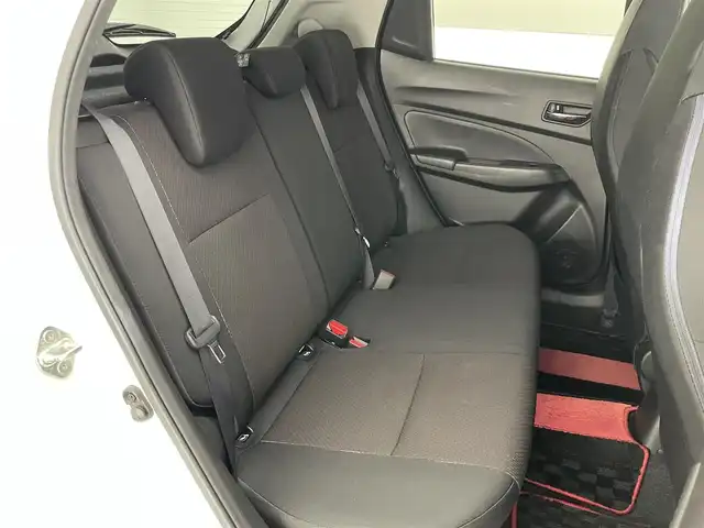 スズキ スイフト スポーツ セーフティPKG 愛知県 2018(平30)年 9.1万km ピュアホワイトP 純正ナビ　シートヒーター　禁煙　ＭＴ車　フルセグＴＶ　Ｂｌｕｅｔｏｏｔｈ　デュアルセンサーブレーキ　衝突軽減　追従クルコン　車線逸脱　ＥＴＣ　ナビ連動ドラレコ　ＬＥＤオートライト　純正フロアマット