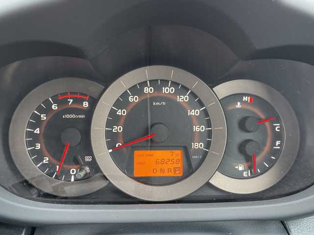 トヨタ ヴァンガード 240S 道央・札幌 2010(平22)年 6.9万km ブラック ・ワンオーナー/・4WD/・寒冷地仕様/・純正HDDナビ/・CD/DVD/SD/HDD/AUX/フルセグTV/・Bluetooth接続/・バックカメラ/・ETC/・ダウンヒルアシストコントロール/・MTモード付AT/・パドルシフト/・横滑り防止装置/・HIDヘッドライト/・フォグランプ/・純正エンジンスターター/・前後ドライブレコーダー/・社外グリル/・積込純正グリル/・積込パイプネット/・積込夏タイヤ純正AWセット　16年製/・スマートキー/・スペアキー