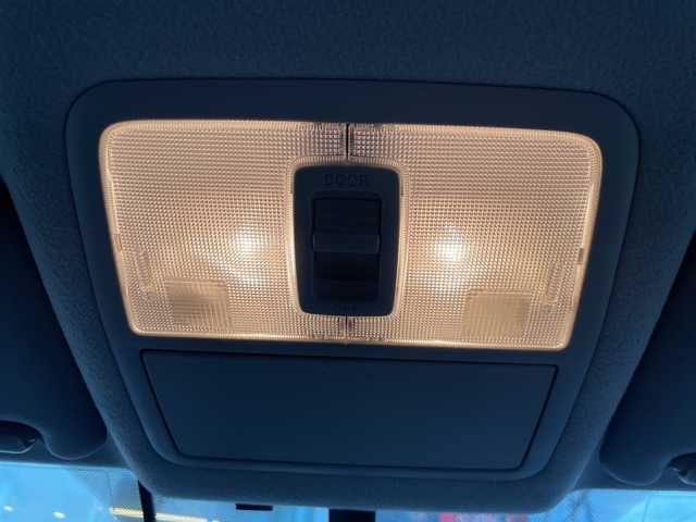 トヨタ ヴァンガード 240S 道央・札幌 2010(平22)年 6.9万km ブラック ・ワンオーナー/・4WD/・寒冷地仕様/・純正HDDナビ/・CD/DVD/SD/HDD/AUX/フルセグTV/・Bluetooth接続/・バックカメラ/・ETC/・ダウンヒルアシストコントロール/・MTモード付AT/・パドルシフト/・横滑り防止装置/・HIDヘッドライト/・フォグランプ/・純正エンジンスターター/・前後ドライブレコーダー/・社外グリル/・積込純正グリル/・積込パイプネット/・積込夏タイヤ純正AWセット　16年製/・スマートキー/・スペアキー