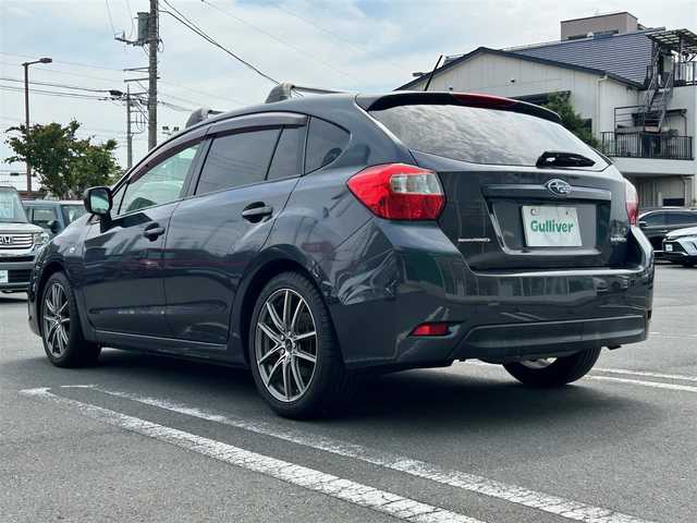 スバル インプレッサ スポーツ 1．6i－L 静岡県 2012(平24)年 7.2万km ダークグレーメタリック エンジンスタートボタン/パワーステアリング/パワーウィンドウ/アイドリングストップ/スマートキー/オートエアコン/Bluetooth/純正ETC/TV（フルセグ）/SDナビ/純正フロアマット/布シート/ルーフレール/アルミホイール（レオニス）/ABS/横滑り防止装置/カーテンエアバック/ヒルスタートアシストシステム