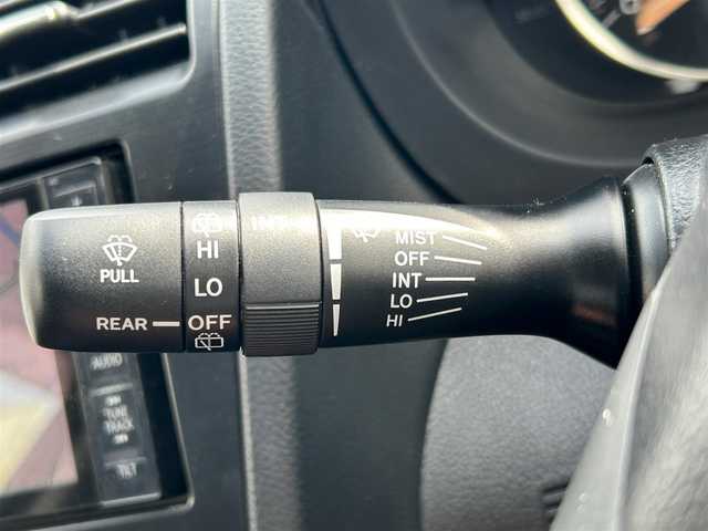 スバル インプレッサ スポーツ 1．6i－L 静岡県 2012(平24)年 7.2万km ダークグレーメタリック エンジンスタートボタン/パワーステアリング/パワーウィンドウ/アイドリングストップ/スマートキー/オートエアコン/Bluetooth/純正ETC/TV（フルセグ）/SDナビ/純正フロアマット/布シート/ルーフレール/アルミホイール（レオニス）/ABS/横滑り防止装置/カーテンエアバック/ヒルスタートアシストシステム