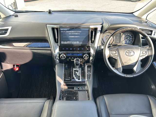 トヨタ アルファードハイブリット SR Cパッケージ 山形県 2019(令1)年 3万km ホワイトパールクリスタルシャイン サンルーフ/純正１０型ナビ/フリップダウンモニター/ＴＲＤエアロ/デジタルインナーミラー/ＢＳＭ/衝突軽減/置くだけ充電/ＥＴＣ/１００Ｖ電源/ドライブレコーダー/追従クルーズコントロール/両側電動ドア/バックカメラ