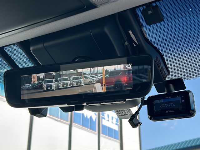 トヨタ アルファードハイブリット SR Cパッケージ 山形県 2019(令1)年 3万km ホワイトパールクリスタルシャイン サンルーフ/純正１０型ナビ/フリップダウンモニター/ＴＲＤエアロ/デジタルインナーミラー/ＢＳＭ/衝突軽減/置くだけ充電/ＥＴＣ/１００Ｖ電源/ドライブレコーダー/追従クルーズコントロール/両側電動ドア/バックカメラ