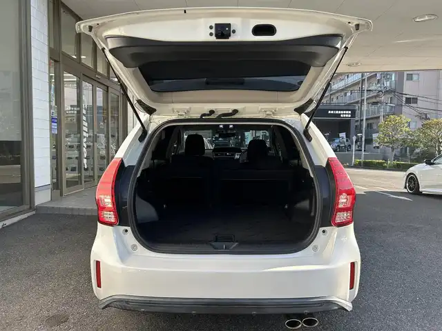 トヨタ プリウス α S ツーリングセレクション 長崎県 2015(平27)年 6万km ホワイトパールクリスタルシャイン ワンオーナー/純正ナビ（FM/AM/BT/TV）/プッシュスタート/ドライブモードセレクト/スマートキー/ビルトインETC/ABS/純正フロアマット/純正アルミホイール