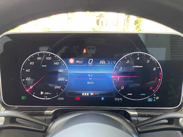 メルセデス・ベンツ Ｓ５００ 4マチック AMGライン 東京都 2021(令3)年 0.9万km モハーベシルバー レーダーセーフティパッケージ（詳細は検査員記入欄参照）/レザーエクスクルーシブパッケージ/3Dコックピッドディスプレイ/ARヘッドアップディスプレイ/パノラミックスライディングルーフ/ワンオーナー/保証書/取説/R3.6ディーラー記録簿/スマートキー×２/クライメントコントロール/前席エナジャイジングパッケージ/木目&革巻きステア/パドルシフト/ヒーター/電動チルト/ダイヤモンドステッチ入ナッパ黒レザーシート/前メモリ付パワーシート＆ベンチレーター＆リラクゼーション機能・全席シートヒーター/リアオートサンシェード・後席充電用USB/メルセデスミーコネクト/12.8インチ有機ELメディアディスプレイ・ダッシュカム/ARナビ・フルセグTV/BT/USB/AppleCarPlay/AndroidAuto/ブルメスター3Dサラウンドサウンドシステム/360度カメラシステム・アクティブパーキングアシスト・パークトロニック/2.0ビルトインETC＆純正前後ドラレコ/AMG20インチアルミ/全ドアイージークロージャー/LEDパフォーマンスライト/アダプティブハイビームアシスト+・オートライト/パワートランク/AUTOHOLD