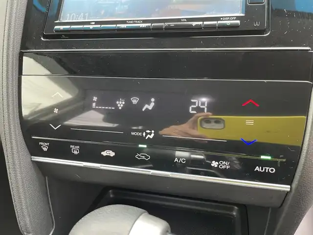 ホンダ シャトル G ホンダセンシング 石川県 2018(平30)年 6.4万km パール 純正メモリーナビ/CD/DVD/フルセグTV/バックカメラ/LEDヘッドライト/ETC/ドライブレコーダー/レーダークルーズ/レーダーブレーキ/社外アルミホイール/スマートキー/プッシュスタート/電動ミラー
