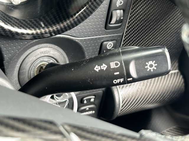 トヨタ ＦＪクルーザー 富山県 2014(平26)年 2.4万km ホワイト 4WD/純正SDナビ（NSZT-W62G）/フルセグ/Bluetooth/バックカメラ/サイドカメラ/ドライブレコーダー/ETC/クリアランスソナー/クルーズコントロール/リフトアップ/BFグッドリッチ オールテレーン（275/55/R20）/JAOSマッドフラップ/オーバーフェンダーキット/背面タイヤ/社外20インチアルミホイール/社外マフラー