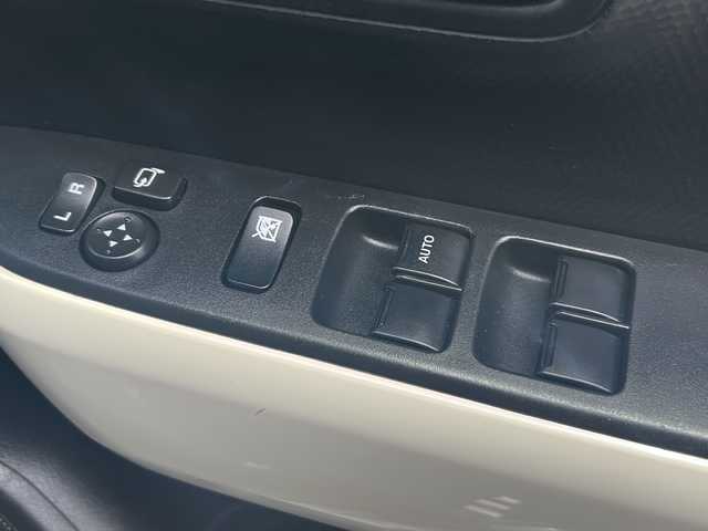 スズキ クロスビー HYBRID MX 富山県 2018(平30)年 3.7万km ミネラルグレーM ４ＷＤ　/ケンウッド７インチナビ(MDV-D207BT)/シートヒーター(D/N)　/スペアキー　/ダウンヒルアシストコントロール　/純正ＥＴＣ　/ドライブレコーダー　/純正アルミホイール　/MTモード付　/取扱説明書　/保証書　/ナビ取扱説明書　