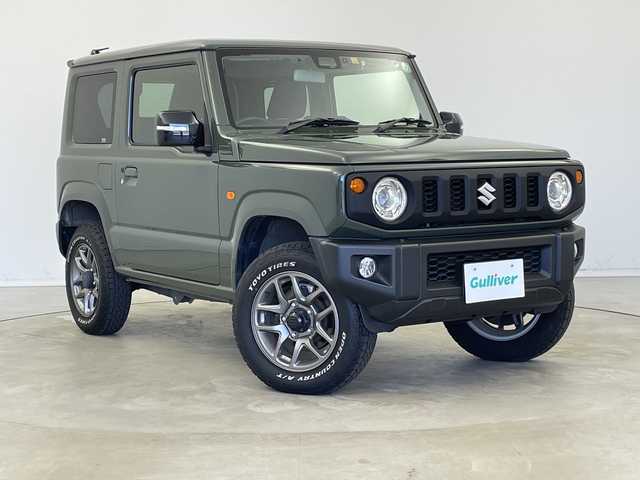 スズキ ジムニー XC 新潟県 2022(令4)年 5万km ジャングルグリーン 4WD/スズキセーフティサポート/　　・デュアルセンサーブレーキサポート/　　・誤発進抑制機能/　　・車線維持支援システム/　　・ふらつき警報機能/　　・ハイビームアシスト/　　・先行車発進お知らせ機能/　　・標識認識機能/クルーズコントロール/ヒルディセントコントロール/純正8インチナビ　　/　　（CD/DVD/BT/フルセグTV）/バックカメラ/ドライブレコーダー/ホワイトレタータイヤ/ビルトインETC/革巻きステアリング/ステアリングリモコン/シートヒーター（前席）/電動格納ウィンカーミラー/ミラーヒーター/純正LEDヘッドライト/フォグランプ/取扱説明書/保証書