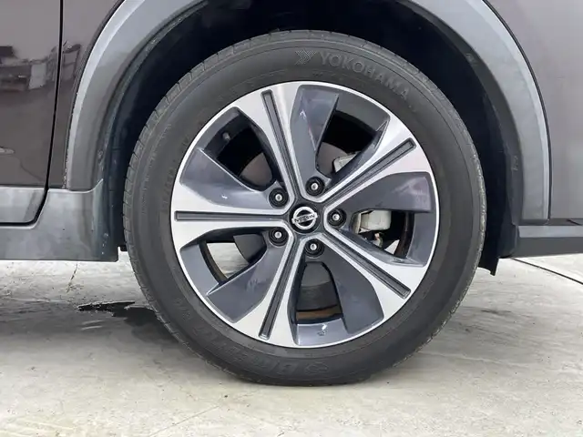 日産 キックス X 群馬県 2020(令2)年 2.1万km ナイトベールパープル 純正9型ナビ　全周囲カメラ　デジタルインナーミラー　アダプティブクルーズコントロール　ハーフレザーシート　純正ビルトインETC LEDヘッドライト　スマートキー　衝突被害軽減ブレーキ　禁煙車