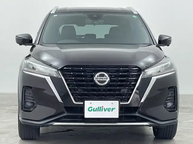 日産 キックス X 群馬県 2020(令2)年 2.1万km ナイトベールパープル 純正9型ナビ　全周囲カメラ　デジタルインナーミラー　アダプティブクルーズコントロール　ハーフレザーシート　純正ビルトインETC LEDヘッドライト　スマートキー　衝突被害軽減ブレーキ　禁煙車