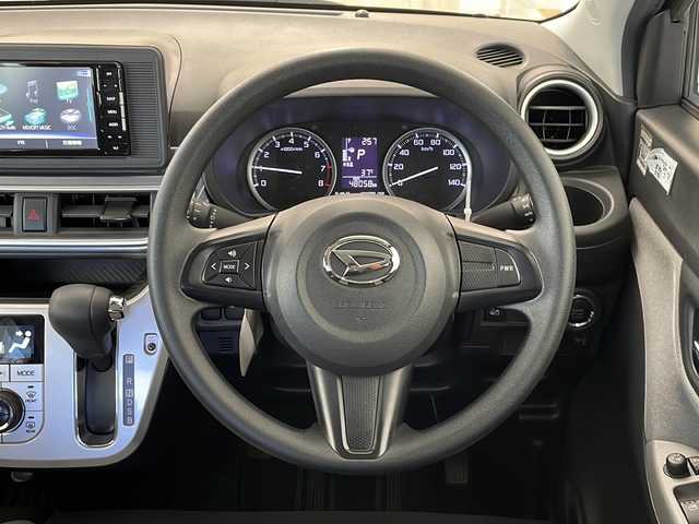 ダイハツ キャスト アクティバ X リミテッド SAⅢ 新潟県 2020(令2)年 4.8万km ブラックマイカメタリック 4WD/社外SDナビ(CN-RE06WD)/CD/DVD/BT/フルセグテレビ/バックカメラ/ドライブレコーダー/衝突被害軽減ブレーキ/レーンキープアシスト/ベンチシート/シートヒーター /スマートキー/プッシュスタート/オートライト/オートハイビーム/社外15インチアルミホイール/15インチ冬タイヤ車載
