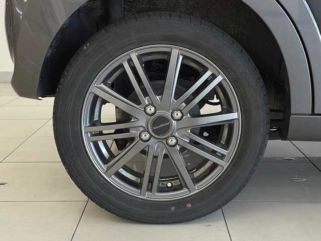 ダイハツ キャスト アクティバ X リミテッド SAⅢ 新潟県 2020(令2)年 4.8万km ブラックマイカメタリック 4WD/社外SDナビ(CN-RE06WD)/CD/DVD/BT/フルセグテレビ/バックカメラ/ドライブレコーダー/衝突被害軽減ブレーキ/レーンキープアシスト/ベンチシート/シートヒーター /スマートキー/プッシュスタート/オートライト/オートハイビーム/社外15インチアルミホイール/15インチ冬タイヤ車載