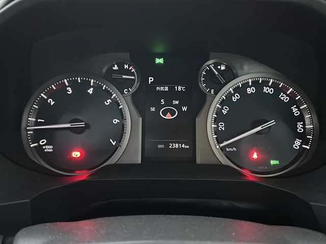 トヨタ ランドクルーザー プラド TX Lパッケージ マットブラED 神奈川県 2023(令5)年 2.4万km ホワイトパールクリスタルシャイン ワンオーナー/サンルーフ/モデリスタエアロ/ルーフレール/純正メーカーナビ【USB/BT/Miracast】/全方位カメラ/デジタルインナーミラー/ミラー一体型前後ドライブレコーダー/トヨタセーフティーセンス/・プリクラッシュセーフティ/・レーンディパーチャーアラート/・ロードサインアシスト/・先行車発進告知機能/・インテリジェントクリアランスソナー/・オートマチックハイビーム/・レーダークルーズコントロール/横滑り防止装置/盗難防止装置/ETC2.0/D＋N席シートヒーター/シートクーラー/電動リアゲート/電動格納サードシート/純正18インチアルミ/純正フロアマット/純正ドアバイザー/取扱説明書/新車時保証書/スペアキー×１