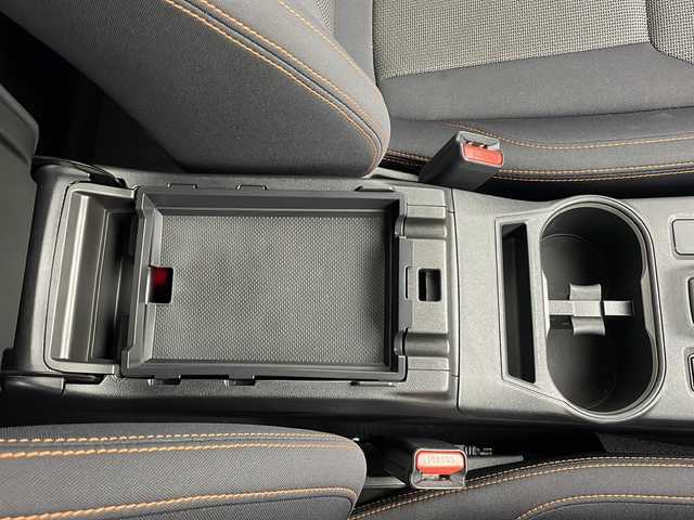 スバル ＸＶ ハイブリッド 2．0e－L アイサイト 秋田県 2021(令3)年 2.8万km ダークブルーパール 純正ナビ【AM/FM/BT/CD/DVD】/フルセグＴＶ　/ＬＥＤヘッドライト　/Ｆ・Ｓ・Ｒカメラ　/スマートキー　/プッシュスタート　/衝突被害軽減システム　/前方ドライブレコーダー　/前席パワーシート　/自動パーキングブレーキ　/横滑り防止装置/クリアランスソナー /ステアリングリモコン/社外フロアマット/レーンキープアシスト/ETC/AVH/SRH/ヒルディセントコントロール/オートエアコン /オートライト/パドルシフト/クルーズコントロール/電格ミラー/革巻きステアリング/コーナーセンサー /純正AW/サイドバイザー /ウィンカーミラー /フォグライト
