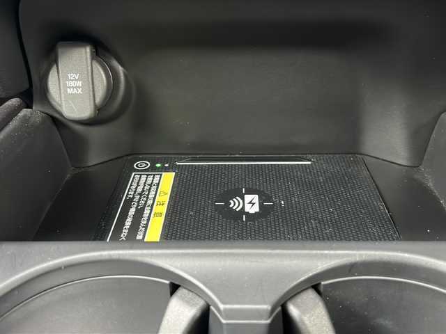 ホンダ ＺＲ－Ｖ ハイブリッド e:HEV Z 静岡県 2023(令5)年 0.4万km ミッドナイトブルービームM 純正ナビ/AM/FM/Bluetooth/フルセグ/USB/Apple carplay/Andoroid Auto/主要装備/・純正ナビ　/・ＢＯＳＥスピーカー　/・レーダークルーズコントロール　/・パドルシフト　/・ＥＴＣ２．０　/・ドライブレコーダー　/・全方位カメラ　/・シートメモリー　/・コーナーセンサー　/・シートヒーター　/・オートハイビーム　/・ＳＯＳコール/・ワイヤレス充電/・純正アルミホイール/・レーンキープ/・衝突軽減システム/・アイドリングストップ/・オートホールド/・電動リアゲート/・横滑り防止装置/・プラズマクラスター/・ワンオーナー