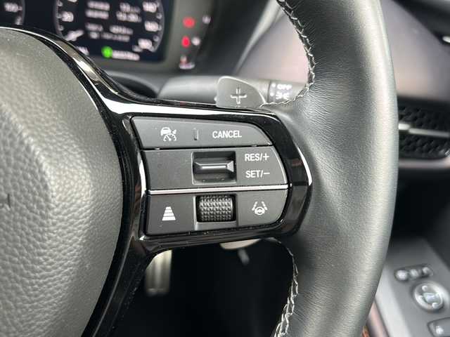 ホンダ ＺＲ－Ｖ ハイブリッド e:HEV Z 静岡県 2023(令5)年 0.4万km ミッドナイトブルービームM 純正ナビ/AM/FM/Bluetooth/フルセグ/USB/Apple carplay/Andoroid Auto/主要装備/・純正ナビ　/・ＢＯＳＥスピーカー　/・レーダークルーズコントロール　/・パドルシフト　/・ＥＴＣ２．０　/・ドライブレコーダー　/・全方位カメラ　/・シートメモリー　/・コーナーセンサー　/・シートヒーター　/・オートハイビーム　/・ＳＯＳコール/・ワイヤレス充電/・純正アルミホイール/・レーンキープ/・衝突軽減システム/・アイドリングストップ/・オートホールド/・電動リアゲート/・横滑り防止装置/・プラズマクラスター/・ワンオーナー
