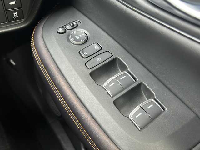 ホンダ ＺＲ－Ｖ ハイブリッド e:HEV Z 静岡県 2023(令5)年 0.4万km ミッドナイトブルービームM 純正ナビ/AM/FM/Bluetooth/フルセグ/USB/Apple carplay/Andoroid Auto/主要装備/・純正ナビ　/・ＢＯＳＥスピーカー　/・レーダークルーズコントロール　/・パドルシフト　/・ＥＴＣ２．０　/・ドライブレコーダー　/・全方位カメラ　/・シートメモリー　/・コーナーセンサー　/・シートヒーター　/・オートハイビーム　/・ＳＯＳコール/・ワイヤレス充電/・純正アルミホイール/・レーンキープ/・衝突軽減システム/・アイドリングストップ/・オートホールド/・電動リアゲート/・横滑り防止装置/・プラズマクラスター/・ワンオーナー