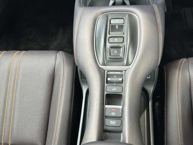 ホンダ ＺＲ－Ｖ ハイブリッド e:HEV Z 静岡県 2023(令5)年 0.4万km ミッドナイトブルービームM 純正ナビ/AM/FM/Bluetooth/フルセグ/USB/Apple carplay/Andoroid Auto/主要装備/・純正ナビ　/・ＢＯＳＥスピーカー　/・レーダークルーズコントロール　/・パドルシフト　/・ＥＴＣ２．０　/・ドライブレコーダー　/・全方位カメラ　/・シートメモリー　/・コーナーセンサー　/・シートヒーター　/・オートハイビーム　/・ＳＯＳコール/・ワイヤレス充電/・純正アルミホイール/・レーンキープ/・衝突軽減システム/・アイドリングストップ/・オートホールド/・電動リアゲート/・横滑り防止装置/・プラズマクラスター/・ワンオーナー