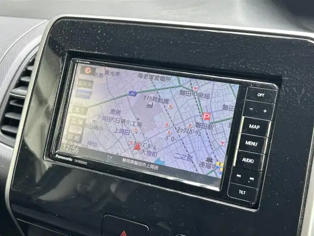 日産 セレナ X 静岡県 2017(平29)年 5.7万km ダイヤモンドブラック 社外7インチナビ/(BlueTooth/SD/CD/DVD/USB)/フルセグTV/両側電動スライド/クルーズコントロール/バックカメラ/ETC車載器/Wエアコン/スマートキー/プッシュスタート/LEDヘッドライト/デュアルエアコン
