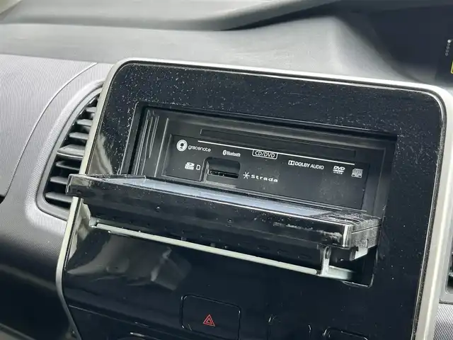 日産 セレナ X 静岡県 2017(平29)年 5.7万km ダイヤモンドブラック 社外7インチナビ/(BlueTooth/SD/CD/DVD/USB)/フルセグTV/両側電動スライド/クルーズコントロール/バックカメラ/ETC車載器/Wエアコン/スマートキー/プッシュスタート/LEDヘッドライト/デュアルエアコン