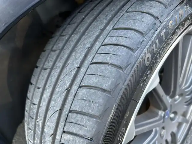 スバル レヴォーグ 1．6STIスポーツアイサイト 宮城県 2016(平28)年 6.8万km クリスタルブラックシリカ ワンオーナー/アイサイトVer3/・プリクラッシュブレーキ/・アクティブレーンキープ/・ステレオカメラ/・車線逸脱ふらつき警報/・誤発進抑制制御機能/・誤後進抑制御制機能/・全車速追従機能付クルーズコントロール/アドバンスドセイフティパッケージ/・リアビークルディテクション/・ハイビームアシスト/・サイドビューモニター/・アイサイトアシストモニター/純正SDナビ/【CD・DVD・SD・BT・フルセグTV】/バックカメラ/純正17インチAW/横滑り防止機能/前席パワーシート・シートヒーター/運転席メモリーシート/レザーシート/パドルシフト/SI-Drive/電動格納ミラー/ウィンカーミラー/オートライト/LEDヘッドライト/フォグライト/LEDデイライト/プッシュスタート/スマートキー/スペアキー/ETC/新車保証書/取扱説明書キャプテンシート