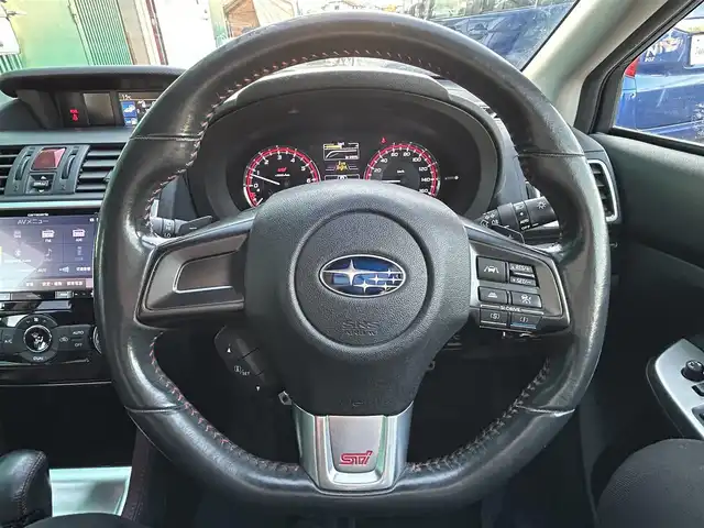 スバル レヴォーグ 1．6STIスポーツアイサイト 宮城県 2016(平28)年 6.8万km クリスタルブラックシリカ ワンオーナー/アイサイトVer3/・プリクラッシュブレーキ/・アクティブレーンキープ/・ステレオカメラ/・車線逸脱ふらつき警報/・誤発進抑制制御機能/・誤後進抑制御制機能/・全車速追従機能付クルーズコントロール/アドバンスドセイフティパッケージ/・リアビークルディテクション/・ハイビームアシスト/・サイドビューモニター/・アイサイトアシストモニター/純正SDナビ/【CD・DVD・SD・BT・フルセグTV】/バックカメラ/純正17インチAW/横滑り防止機能/前席パワーシート・シートヒーター/運転席メモリーシート/レザーシート/パドルシフト/SI-Drive/電動格納ミラー/ウィンカーミラー/オートライト/LEDヘッドライト/フォグライト/LEDデイライト/プッシュスタート/スマートキー/スペアキー/ETC/新車保証書/取扱説明書キャプテンシート