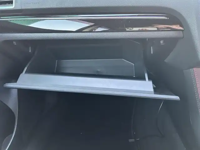 スバル レヴォーグ 1．6STIスポーツアイサイト 宮城県 2016(平28)年 6.8万km クリスタルブラックシリカ ワンオーナー/アイサイトVer3/・プリクラッシュブレーキ/・アクティブレーンキープ/・ステレオカメラ/・車線逸脱ふらつき警報/・誤発進抑制制御機能/・誤後進抑制御制機能/・全車速追従機能付クルーズコントロール/アドバンスドセイフティパッケージ/・リアビークルディテクション/・ハイビームアシスト/・サイドビューモニター/・アイサイトアシストモニター/純正SDナビ/【CD・DVD・SD・BT・フルセグTV】/バックカメラ/純正17インチAW/横滑り防止機能/前席パワーシート・シートヒーター/運転席メモリーシート/レザーシート/パドルシフト/SI-Drive/電動格納ミラー/ウィンカーミラー/オートライト/LEDヘッドライト/フォグライト/LEDデイライト/プッシュスタート/スマートキー/スペアキー/ETC/新車保証書/取扱説明書キャプテンシート