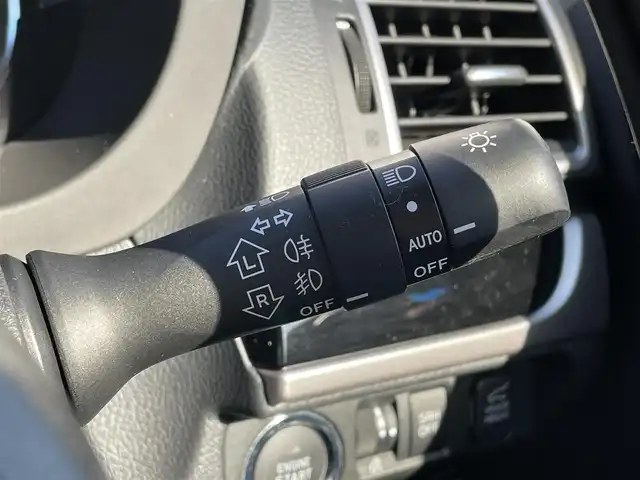 スバル フォレスター S－リミテッド 宮崎県 2016(平28)年 8.7万km クリスタルホワイトP ワンオーナー/純正ナビ「CN-LR710D」/(AM.FM.Bluetooth.DVD.CD)/バックカメラ/ETC/4WD/レーダークルーズコントロール/パドルシフト/パワーバックドア/パワーシート/シートヒーター/オートライト/オートマチックハイビーム/電格ミラー/衝突軽減ブレーキ/レーンキープアシスト/スマートキー/スペアーキー