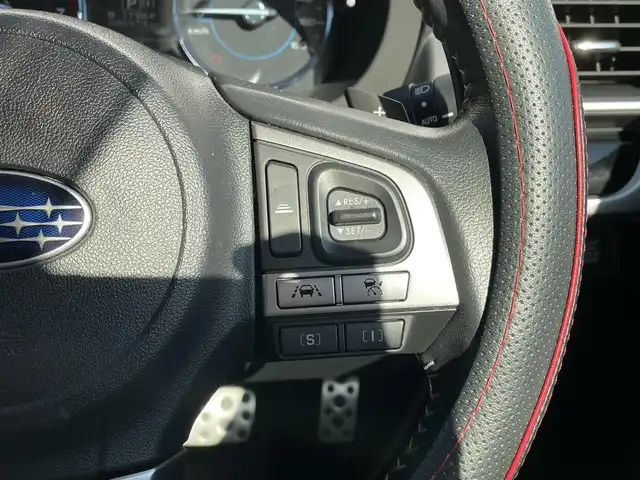 スバル フォレスター S－リミテッド 宮崎県 2016(平28)年 8.7万km クリスタルホワイトP ワンオーナー/純正ナビ「CN-LR710D」/(AM.FM.Bluetooth.DVD.CD)/バックカメラ/ETC/4WD/レーダークルーズコントロール/パドルシフト/パワーバックドア/パワーシート/シートヒーター/オートライト/オートマチックハイビーム/電格ミラー/衝突軽減ブレーキ/レーンキープアシスト/スマートキー/スペアーキー