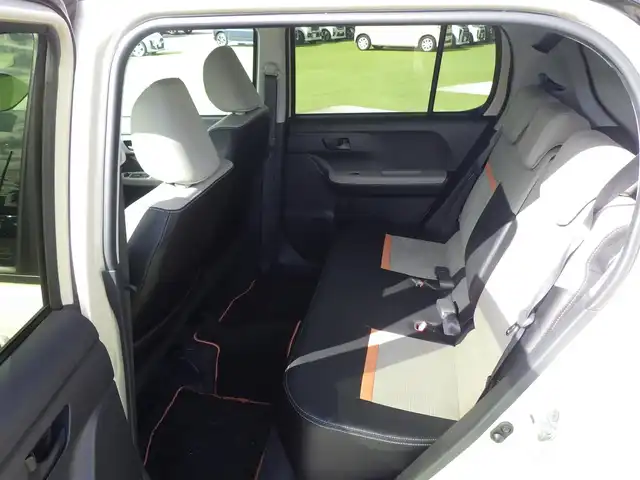 トヨタ パッソ モーダ　チャーム 千葉県 2020(令2)年 1.8万km ブラックマイカメタリック/パウダリーベージュメタリック 2トーン 165/65R14/スマートアシストIII/エコアイドル/純正SDナビ/地デジTV/【DVD/CD再生機能　Bluetooth接続】/パノラマモニター/ドライブレコーダー/ステアリングスイッチ/ETC/LEDヘッドライト/ウインカーミラー/コーナーセンサー/キーフリーシステム