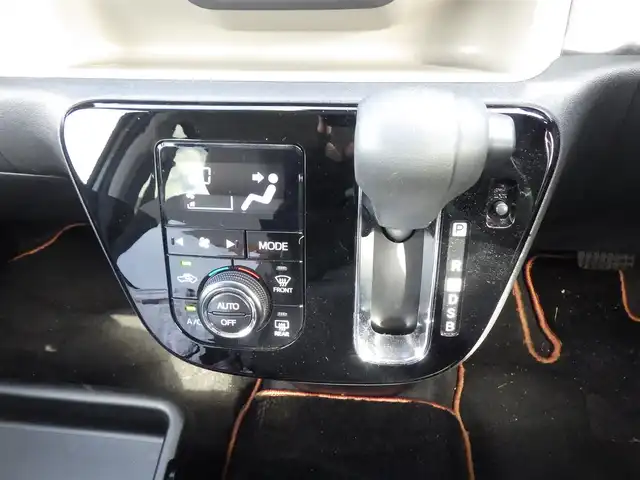 トヨタ パッソ モーダ　チャーム 千葉県 2020(令2)年 1.8万km ブラックマイカメタリック/パウダリーベージュメタリック 2トーン 165/65R14/スマートアシストIII/エコアイドル/純正SDナビ/地デジTV/【DVD/CD再生機能　Bluetooth接続】/パノラマモニター/ドライブレコーダー/ステアリングスイッチ/ETC/LEDヘッドライト/ウインカーミラー/コーナーセンサー/キーフリーシステム