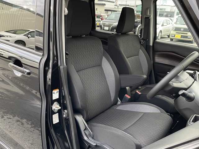 スズキ ソリオ バンディット HV MV 道北・旭川 2023(令5)年 2.1万km スーパーブラックパール /4WD//禁煙車//社外メモリナビ /CD/BT/SD//両側パワースライドドア//バックカメラ//シートヒーター//ミラーヒーター//オートハイビーム//オートライト//レーンキープ//ACC//アイドリングストップ//コーナーセンサー//HUD//LEDヘッドライト//フォグランプ//ETC//オートミラー//サーキュレーター//サンシェード//フロアマット//保証書//取説