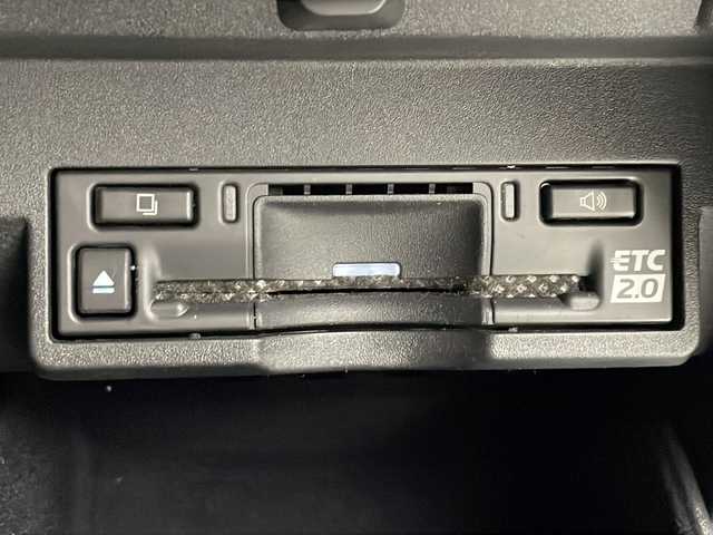 レクサス ＮＸ 350h Fスポーツ 愛知県 2022(令4)年 2.2万km ホワイトノーヴァガラスフレーク ワンオーナー/純正14インチナビ/【Bluetooth/フルセグTV/USB/Apple Carplay】/パノラマルーフ/三眼LEDヘッドライト/パノラミックビューモニター/衝突被害軽減ブレーキ/コーナーセンサー/ブラインドスポットモニター/レーンアシスト/レーダークルーズコントロール/ヘッドアップディスプレイ/パーキングアシスト/パドルシフト/ステアリングヒーター/本革シート/ポジションメモリーシート/パワーシート/ベンチレーション（D/N）/シートヒーター（D/N）/電動リアゲート/デジタルインナーミラー/前後ドライブレコーダー/ETC2.0/プッシュスタート/スマートキー/カードキー/スペアキー/オートマチックハイビーム/電動格納ミラー/純正20インチアルミホイール/ルーフレール/プロジェクションカーテシイルミ