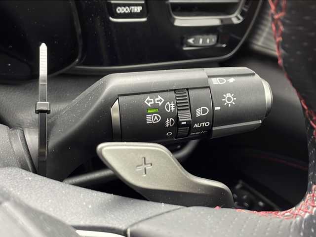 レクサス ＮＸ 350h Fスポーツ 愛知県 2022(令4)年 2.2万km ホワイトノーヴァガラスフレーク ワンオーナー/純正14インチナビ/【Bluetooth/フルセグTV/USB/Apple Carplay】/パノラマルーフ/三眼LEDヘッドライト/パノラミックビューモニター/衝突被害軽減ブレーキ/コーナーセンサー/ブラインドスポットモニター/レーンアシスト/レーダークルーズコントロール/ヘッドアップディスプレイ/パーキングアシスト/パドルシフト/ステアリングヒーター/本革シート/ポジションメモリーシート/パワーシート/ベンチレーション（D/N）/シートヒーター（D/N）/電動リアゲート/デジタルインナーミラー/前後ドライブレコーダー/ETC2.0/プッシュスタート/スマートキー/カードキー/スペアキー/オートマチックハイビーム/電動格納ミラー/純正20インチアルミホイール/ルーフレール/プロジェクションカーテシイルミ