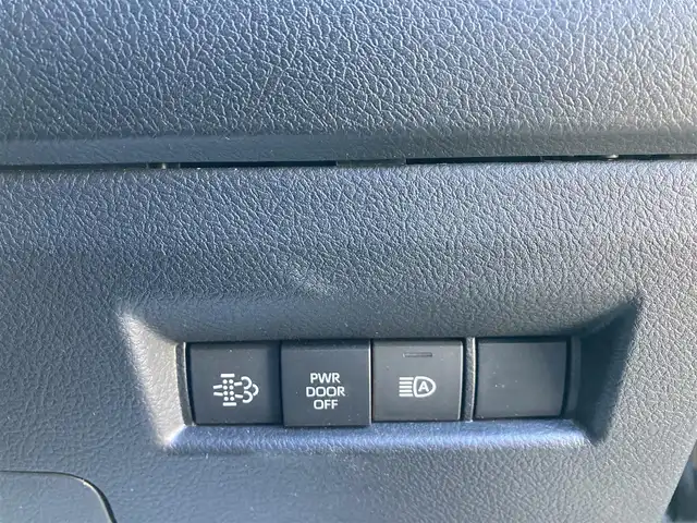 トヨタ グランエース G 富山県 2020(令2)年 2.2万km グレーメタリック 純正8型ディスプレイオーディオ/フルセグTV/両側パワースライドドア/パノラミックビューモニター/ドライブレコーダー/純正12型後席ディスプレイ/レーダークルーズコントロール/クリアランスソナー/セーフティセンス/・衝突被害軽減ブレーキ/・車線逸脱防止支援/・オートマチックハイビーム/・標識認識/ブラインドスポットモニター/デジタルインナーミラー/LEDヘッドランプ/デュアルオートエアコン/木目調/革巻きコンビステアリング/純正OPブラック革シート/前席パワーシート/シートヒーター/2列目エグゼクティブパワーシート/2列目パワーリクライニング/オットマン/2列目シートヒーター/3列目リラックスキャプテンシート/純正17インチアルミホイール/スマートキー/プッシュエンジンスタート/禁煙車