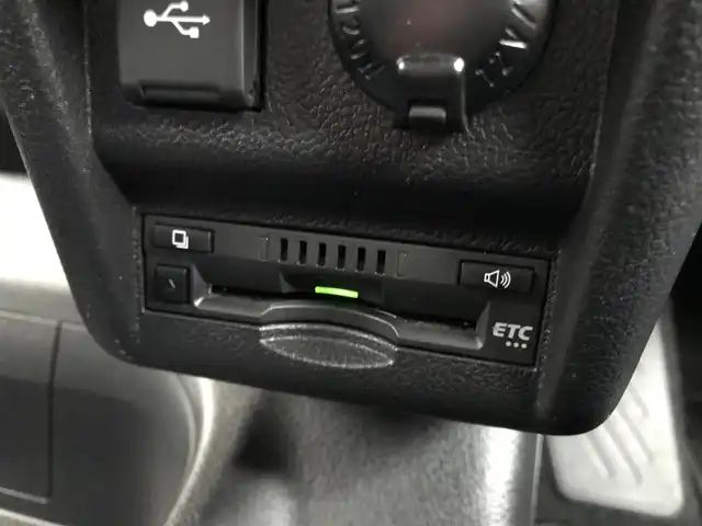 トヨタ グランエース G 富山県 2020(令2)年 2.2万km グレーメタリック 純正8型ディスプレイオーディオ/フルセグTV/両側パワースライドドア/パノラミックビューモニター/ドライブレコーダー/純正12型後席ディスプレイ/レーダークルーズコントロール/クリアランスソナー/セーフティセンス/・衝突被害軽減ブレーキ/・車線逸脱防止支援/・オートマチックハイビーム/・標識認識/ブラインドスポットモニター/デジタルインナーミラー/LEDヘッドランプ/デュアルオートエアコン/木目調/革巻きコンビステアリング/純正OPブラック革シート/前席パワーシート/シートヒーター/2列目エグゼクティブパワーシート/2列目パワーリクライニング/オットマン/2列目シートヒーター/3列目リラックスキャプテンシート/純正17インチアルミホイール/スマートキー/プッシュエンジンスタート/禁煙車