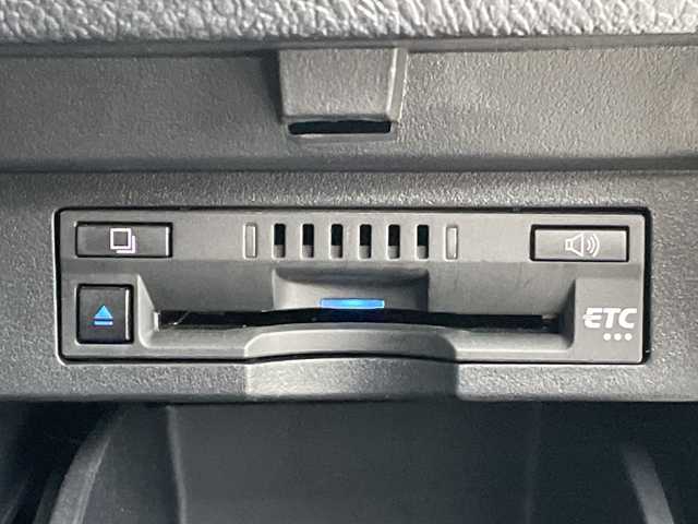 トヨタ アルファード S タイプゴールド 愛知県 2020(令2)年 4.9万km ホワイトパールクリスタルシャイン トヨタセーフティセンス/純正9型ディスプレイオーディオナビ/フリップダウンモニター/両側パワースライドドア/レーダークルーズコントロール/バックカメラ/電動リアゲート/コーナーセンサー/純正アルミホイール/ブラインドスポットモニター/LEDヘッドライト/インテリジェントミラー/リアオートエアコン/オートマチックハイビーム/ドライブレコーダー/ETC/衝突軽減システム/フルセグ/CD DVD/Bluetooth/ステアリングスイッチ/スマートキー/プッシュスタート