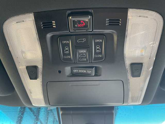 トヨタ アルファード S タイプゴールド 愛知県 2020(令2)年 4.9万km ホワイトパールクリスタルシャイン トヨタセーフティセンス/純正9型ディスプレイオーディオナビ/フリップダウンモニター/両側パワースライドドア/レーダークルーズコントロール/バックカメラ/電動リアゲート/コーナーセンサー/純正アルミホイール/ブラインドスポットモニター/LEDヘッドライト/インテリジェントミラー/リアオートエアコン/オートマチックハイビーム/ドライブレコーダー/ETC/衝突軽減システム/フルセグ/CD DVD/Bluetooth/ステアリングスイッチ/スマートキー/プッシュスタート