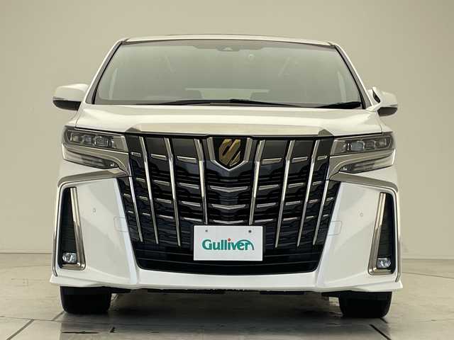 トヨタ アルファード S タイプゴールド 愛知県 2020(令2)年 4.9万km ホワイトパールクリスタルシャイン トヨタセーフティセンス/純正9型ディスプレイオーディオナビ/フリップダウンモニター/両側パワースライドドア/レーダークルーズコントロール/バックカメラ/電動リアゲート/コーナーセンサー/純正アルミホイール/ブラインドスポットモニター/LEDヘッドライト/インテリジェントミラー/リアオートエアコン/オートマチックハイビーム/ドライブレコーダー/ETC/衝突軽減システム/フルセグ/CD DVD/Bluetooth/ステアリングスイッチ/スマートキー/プッシュスタート