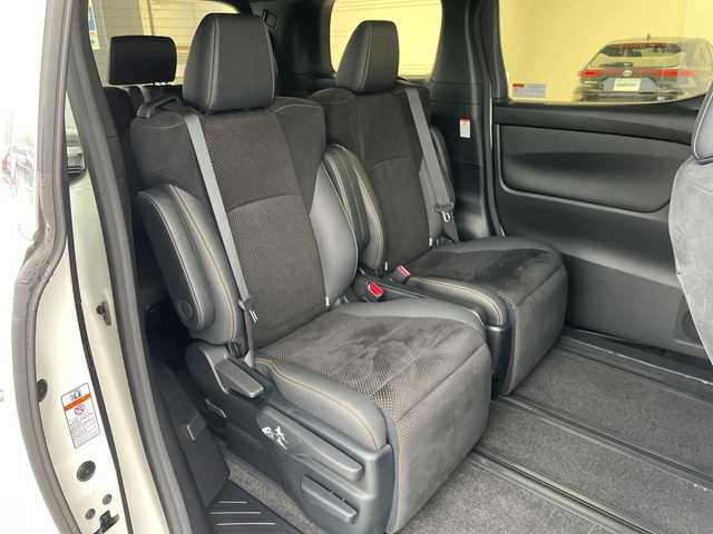 トヨタ アルファード S タイプゴールド 愛知県 2020(令2)年 4.9万km ホワイトパールクリスタルシャイン トヨタセーフティセンス/純正9型ディスプレイオーディオナビ/フリップダウンモニター/両側パワースライドドア/レーダークルーズコントロール/バックカメラ/電動リアゲート/コーナーセンサー/純正アルミホイール/ブラインドスポットモニター/LEDヘッドライト/インテリジェントミラー/リアオートエアコン/オートマチックハイビーム/ドライブレコーダー/ETC/衝突軽減システム/フルセグ/CD DVD/Bluetooth/ステアリングスイッチ/スマートキー/プッシュスタート