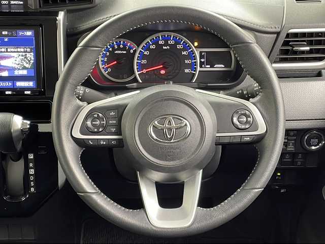 トヨタ ルーミー カスタムG 大阪府 2022(令4)年 3.9万km パールホワイトⅢ 純正9インチナビ/【BT/フルセグTV/DVD]/全方位カメラ/ETC/両側パワースライドドア/衝突被害軽減システム/レーンキープアシスト/クルーズコントロール追従/コーナーセンサー前後/アイドリングストップ/オートライト/HOLD/サンシェード/純正14インチAW/純正フロアマット/スペアキー