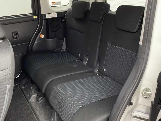 トヨタ ルーミー カスタムG 大阪府 2022(令4)年 3.9万km パールホワイトⅢ 純正9インチナビ/【BT/フルセグTV/DVD]/全方位カメラ/ETC/両側パワースライドドア/衝突被害軽減システム/レーンキープアシスト/クルーズコントロール追従/コーナーセンサー前後/アイドリングストップ/オートライト/HOLD/サンシェード/純正14インチAW/純正フロアマット/スペアキー