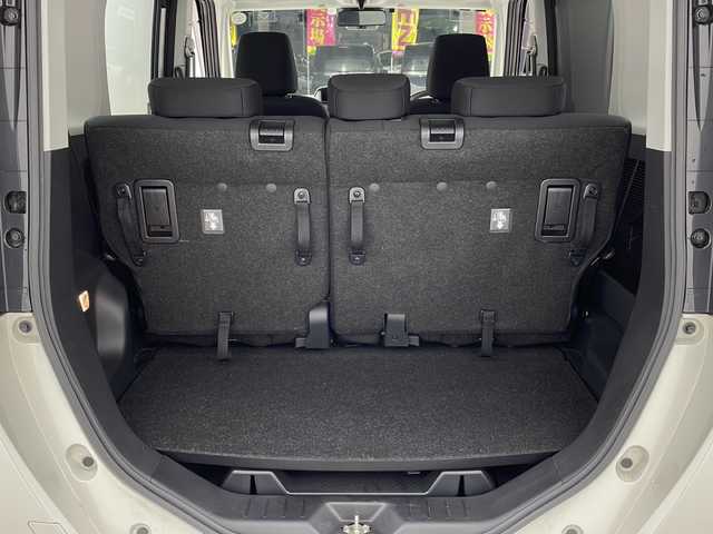 トヨタ ルーミー カスタムG 大阪府 2022(令4)年 3.9万km パールホワイトⅢ 純正9インチナビ/【BT/フルセグTV/DVD]/全方位カメラ/ETC/両側パワースライドドア/衝突被害軽減システム/レーンキープアシスト/クルーズコントロール追従/コーナーセンサー前後/アイドリングストップ/オートライト/HOLD/サンシェード/純正14インチAW/純正フロアマット/スペアキー