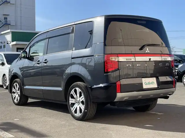 三菱 デリカＤ：５ 東京都 2023(令5)年 1.9万km グレー ワンオーナー　/電動オートステップ　/両側パワースライドドア /LEDヘッドライト /パワーテールゲート /D席パワーシート /前席シートヒーター /ステアリングヒーター　/プッシュエンジンスタート /スマートキー