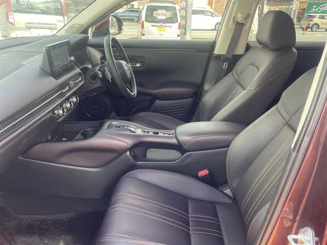 ホンダ ＺＲ－Ｖ ハイブリッド e:HEV Z 三重県 2024(令6)年 3万km アーバンチタニウムメタリック ホンダコネクトディスプレイ（ナビゲーション）/BOSEプレミアムサウンドシステム/マルチビューカメラシステム/ホンダセンシング（安全運転支援システム）/LEDヘッドランプ/アクティブコーナリングライト/ボディ同色電動オート格納ドアミラー/リアスポイラー/225/55R18タイヤ/　＊18インチアルミホイール/フレームレス自動防眩ルームミラー/革巻ステアリングホイール/プラズマクラスター付左右独立温度調整オートエアコン/革シート/パワーシート（運転席/助手席）/シートヒーター（運転席/助手席）/スマートシステム/ハンズフリーパワーバックドア/プッシュスタート