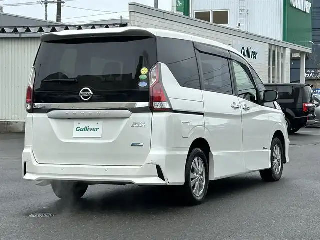 日産 セレナ