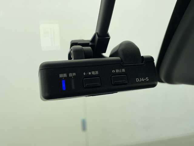 日産 デイズ ルークス X Vセレクション 千葉県 2018(平30)年 5.9万km スターリングシルバーM 純正ナビ(MJ118D-W)/フルセグTV/Bluetooth/CD/SD/AUX/スペアキー(1本)/全方位カメラ/前方ドライブレコーダー(DJ4-S)/両側パワースライドドア/純正14インチアルミホイール/純正フロアマット/ETC/衝突被害軽減システム/横滑り防止装置/ステアリングスイッチ/サンシェード/ドアバイザー/ヘッドライトレベライザー/電動格納ミラー/エアバッグ(W＋サイド)/プッシュスタート