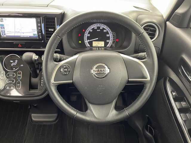 日産 デイズ ルークス X Vセレクション 千葉県 2018(平30)年 5.9万km スターリングシルバーM 純正ナビ(MJ118D-W)/フルセグTV/Bluetooth/CD/SD/AUX/スペアキー(1本)/全方位カメラ/前方ドライブレコーダー(DJ4-S)/両側パワースライドドア/純正14インチアルミホイール/純正フロアマット/ETC/衝突被害軽減システム/横滑り防止装置/ステアリングスイッチ/サンシェード/ドアバイザー/ヘッドライトレベライザー/電動格納ミラー/エアバッグ(W＋サイド)/プッシュスタート